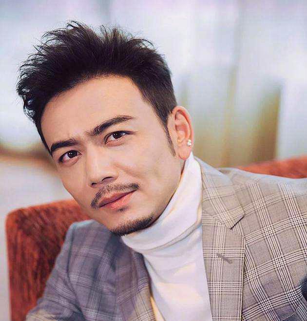 吃瓜客阿振,揭秘娱乐圈幕后故事